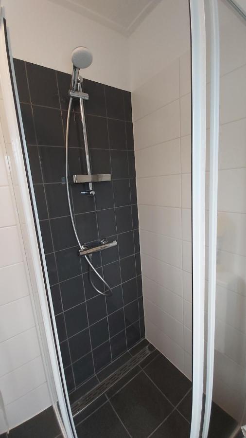 Ruim En Gezellig Chalet Voor 2 Personen Op De Veluwe Recreatiepark De Oude Driest Putten Εξωτερικό φωτογραφία
