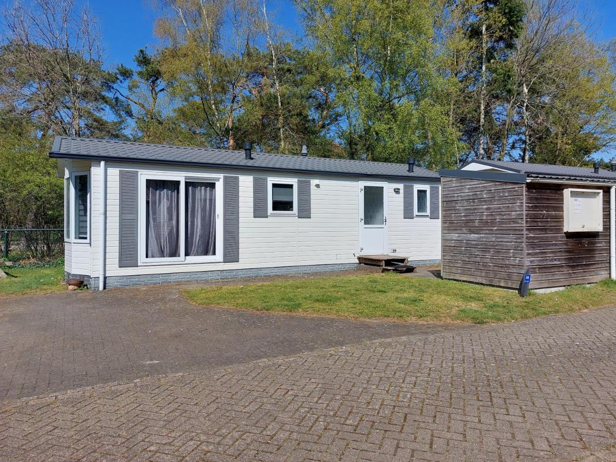 Ruim En Gezellig Chalet Voor 2 Personen Op De Veluwe Recreatiepark De Oude Driest Putten Εξωτερικό φωτογραφία