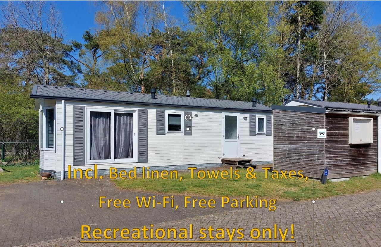 Ruim En Gezellig Chalet Voor 2 Personen Op De Veluwe Recreatiepark De Oude Driest Putten Εξωτερικό φωτογραφία